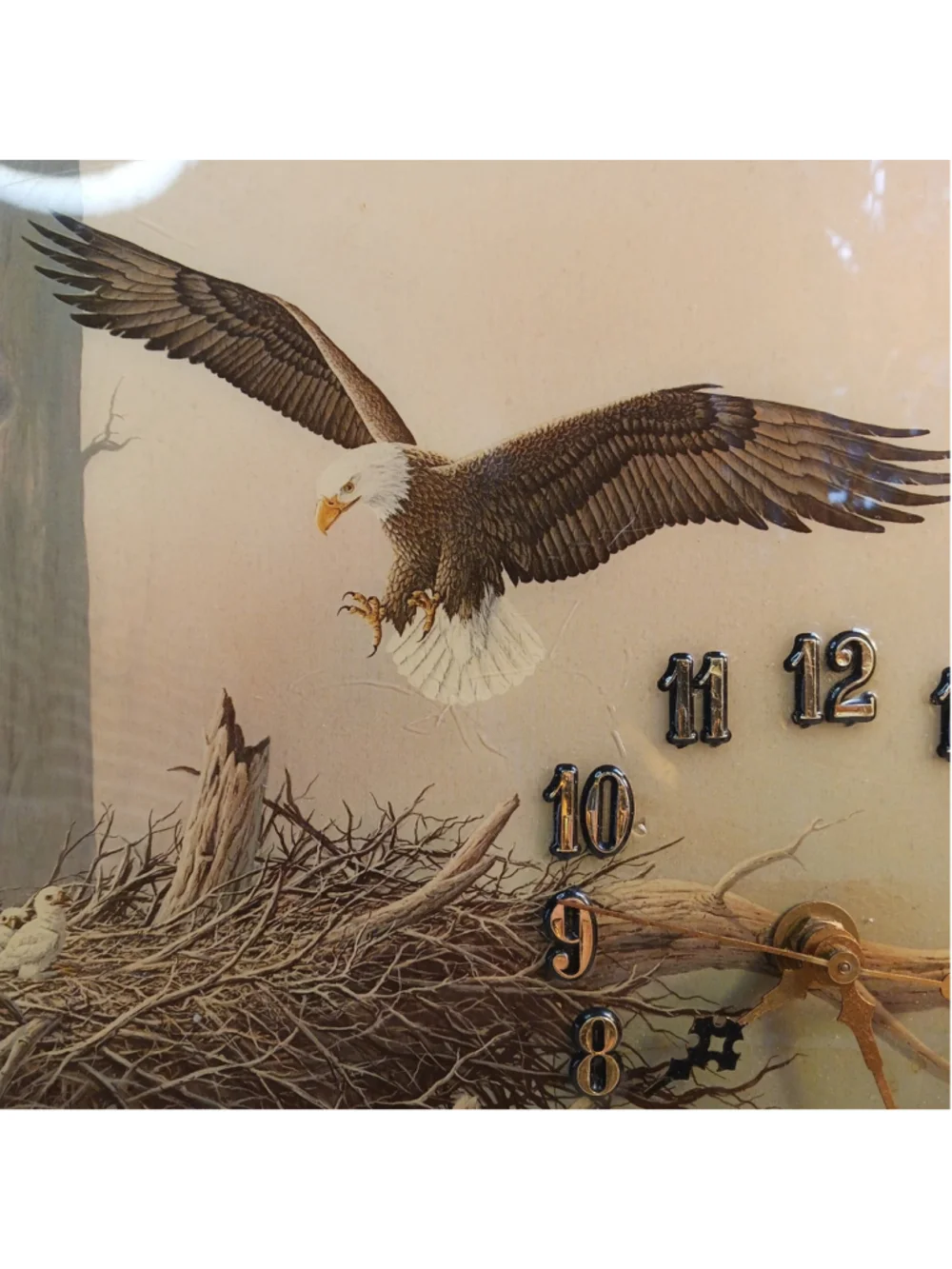 VTG 80s Lacquered Eagle On Nest Clock Wood Plaque Retro HD4829